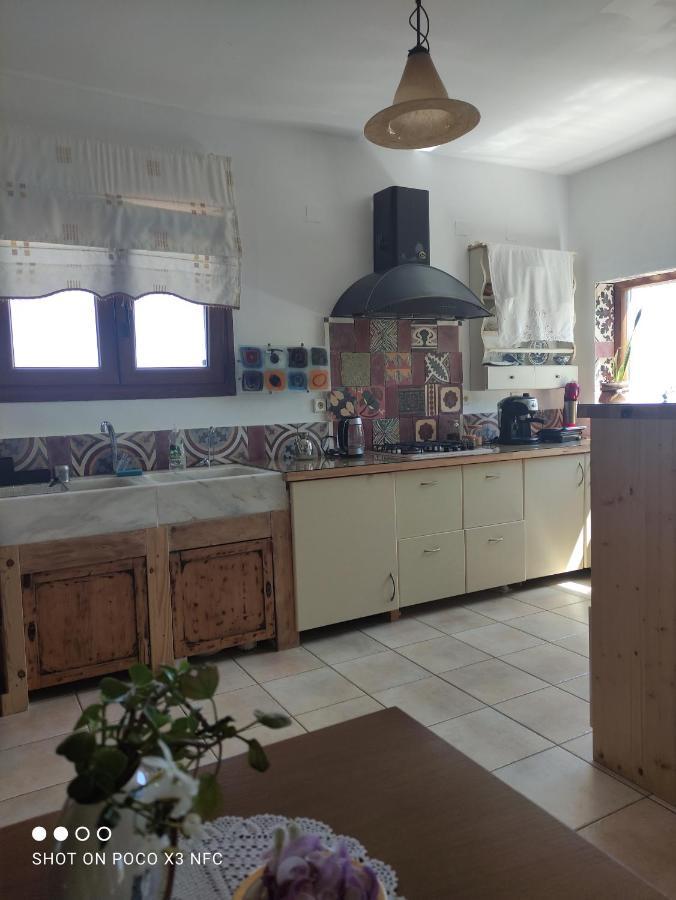Aletraki -Off-Grid Retreat Above Heraklion, Peaceful Views Archanes Exteriér fotografie