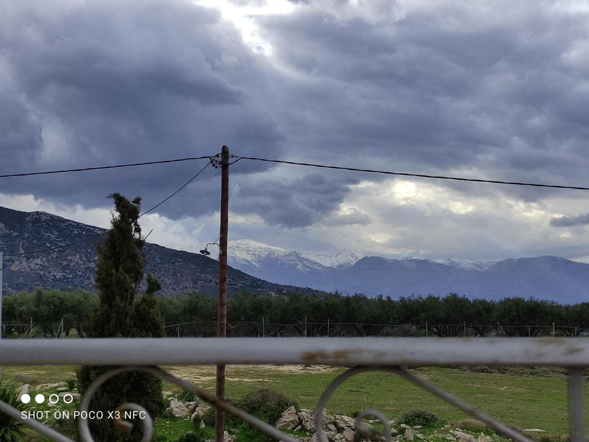 Aletraki -Off-Grid Retreat Above Heraklion, Peaceful Views Archanes Exteriér fotografie