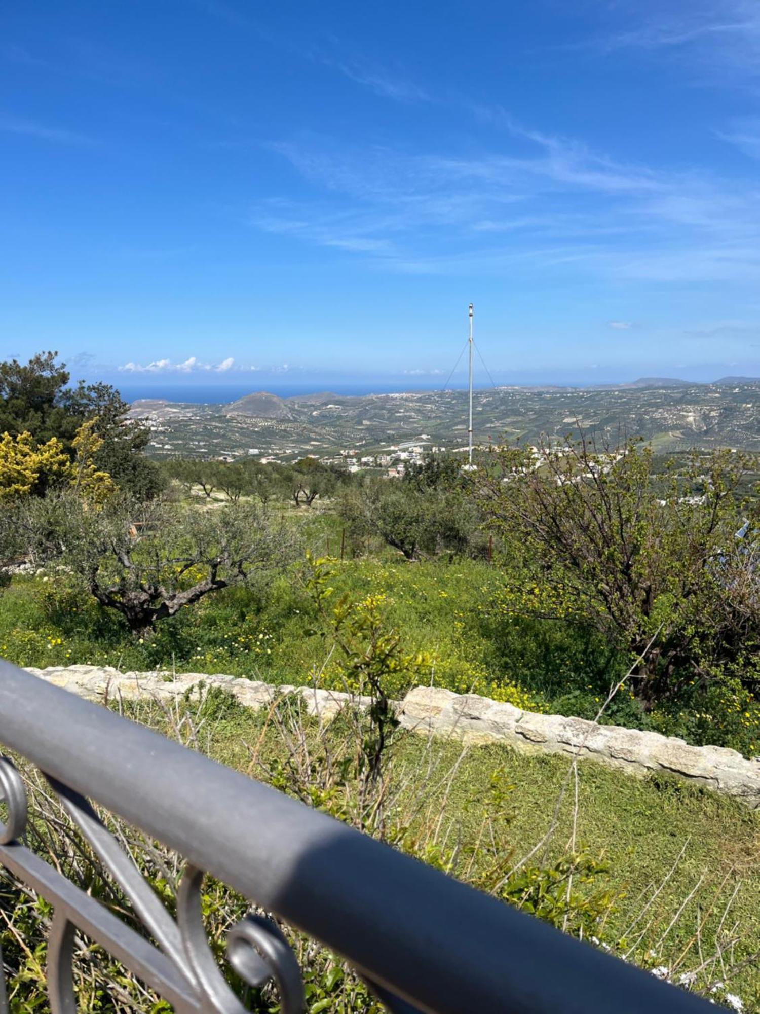 Aletraki -Off-Grid Retreat Above Heraklion, Peaceful Views Archanes Exteriér fotografie